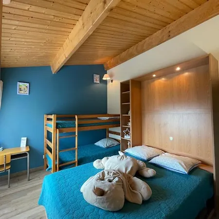 Du Puy De L'etang فندق مبيت وإفطار Laruscade