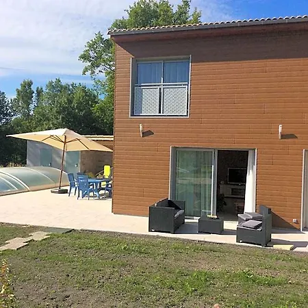 Du Puy De L'etang 4*